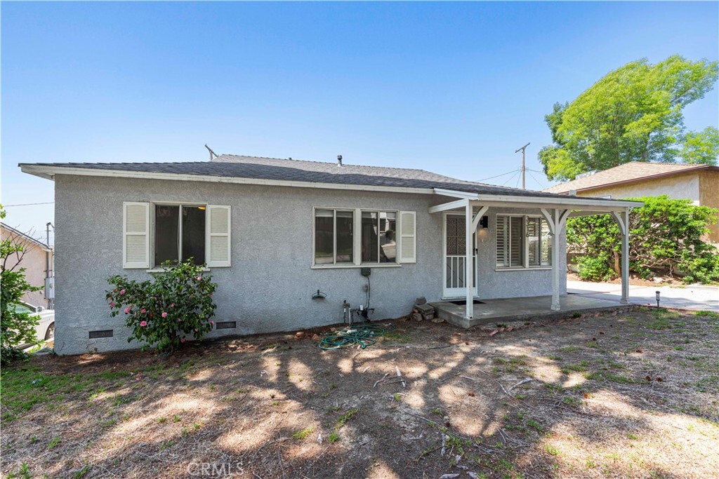Property Photo: 3316 Burritt Way CA 91214