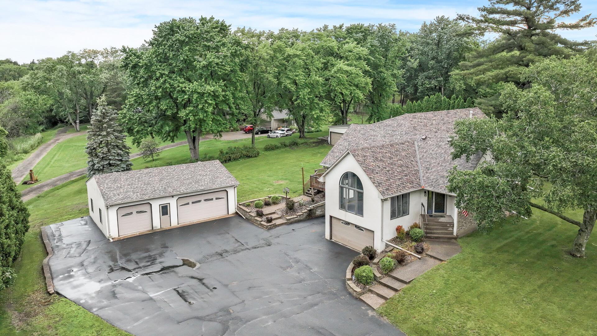 1901 Lexington Avenue S  Mendota Heights MN 55118 photo