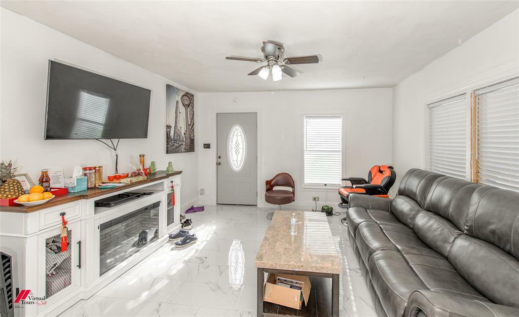 Property Photo: 617 Yarborough Street LA 71111