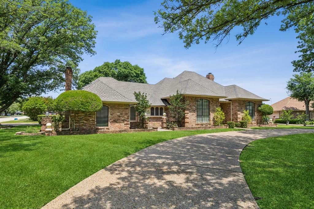 Property Photo: 1019 Wind Ridge Circle TX 75137