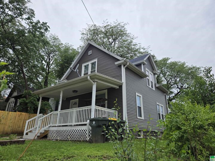 Property Photo:  1217 22nd St.  IA 51104 