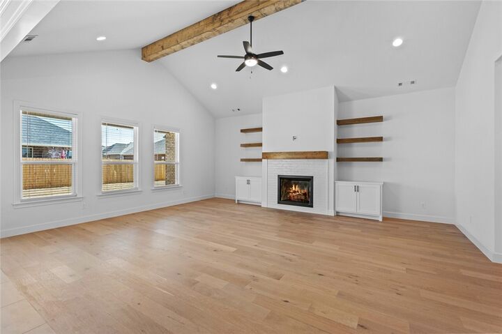 Property Photo:  2300 Salmon Street  AR 72751 