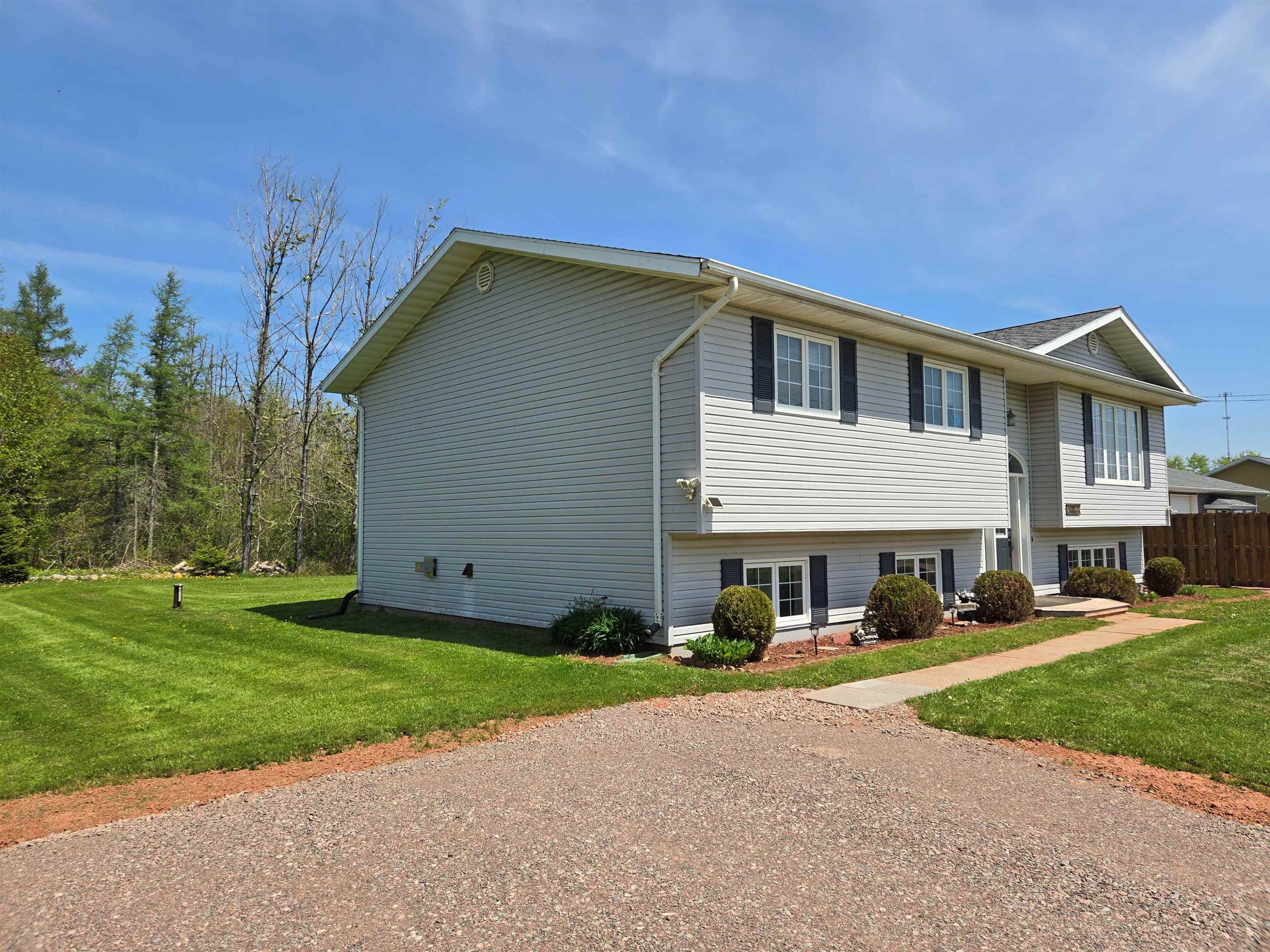 Property Photo: 57 Ellis Avenue PE C0B 1V0