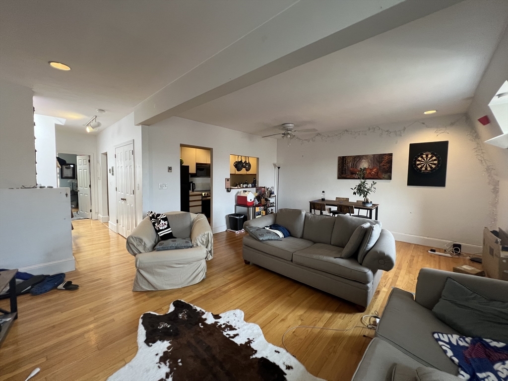 Property Photo: 762 Tremont St 6 MA 02118