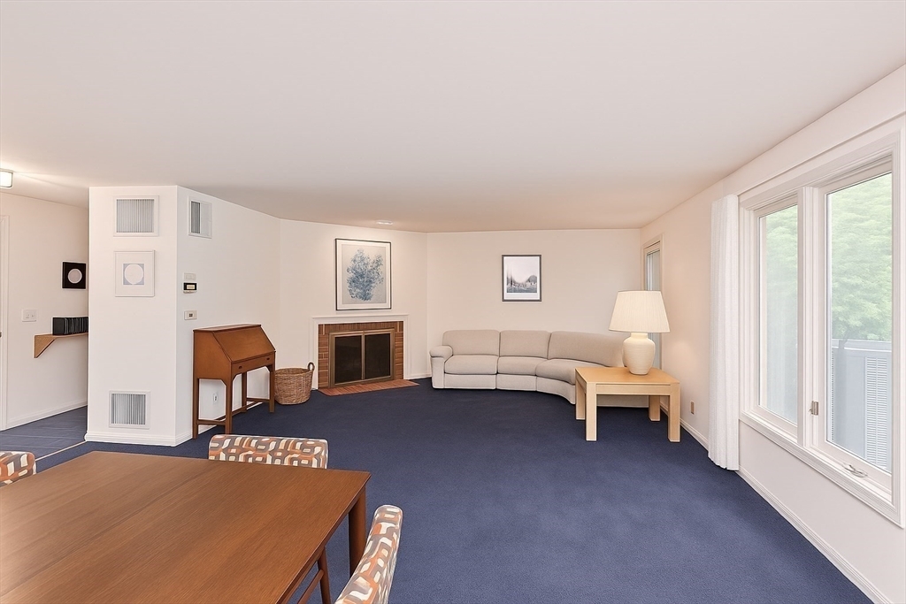 Property Photo: 1 Astra 1 MA 01778