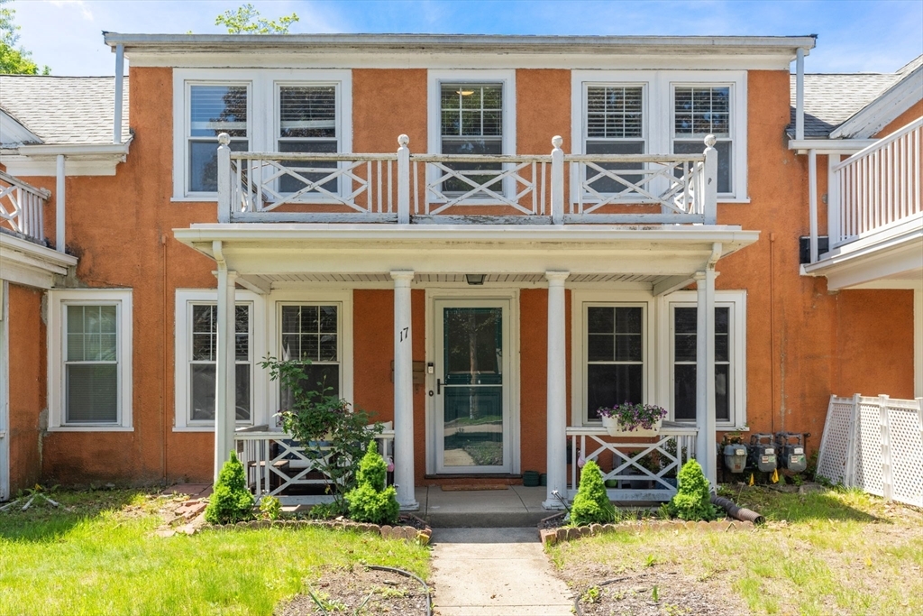 Property Photo: 17 Maple St 17 MA 02492