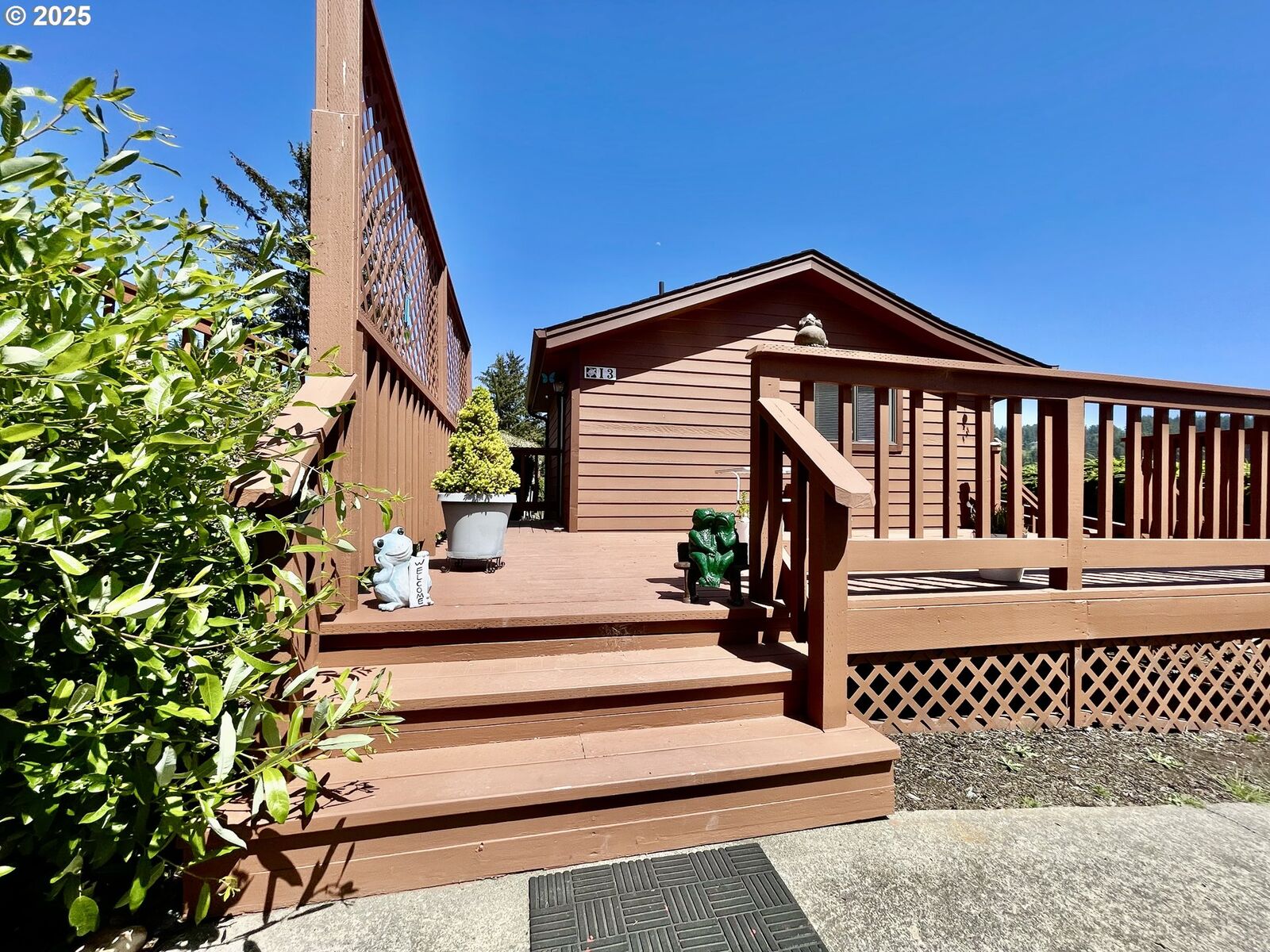 Property Photo:  19921 Whaleshead Rd I 3  OR 97415 