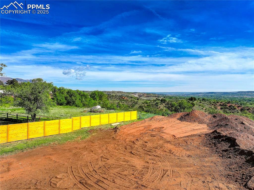 Property Photo: 1645 Mesa Road CO 80904