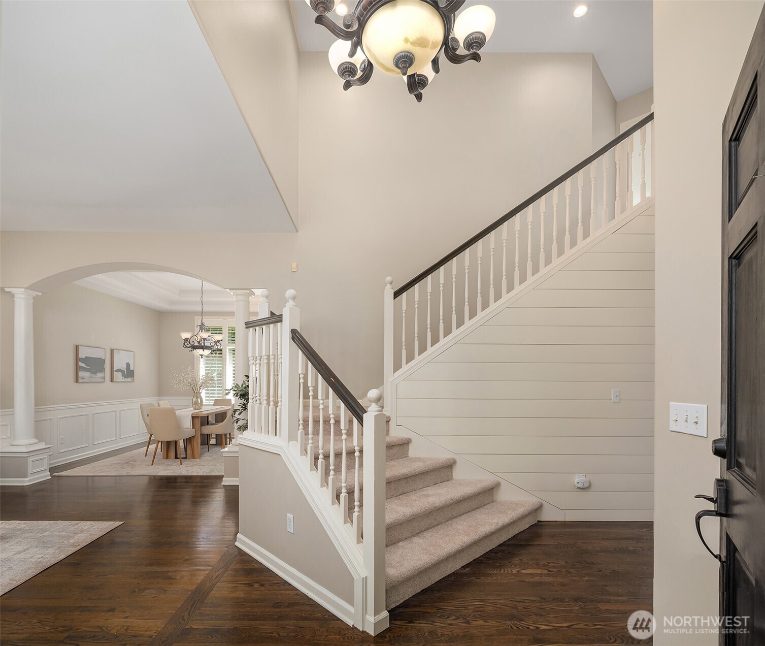 Property Photo: 328 210th Street SE WA 98021