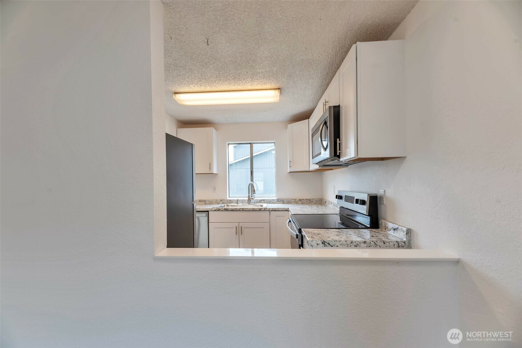Property Photo:  1702  C Street SE  WA 98002 