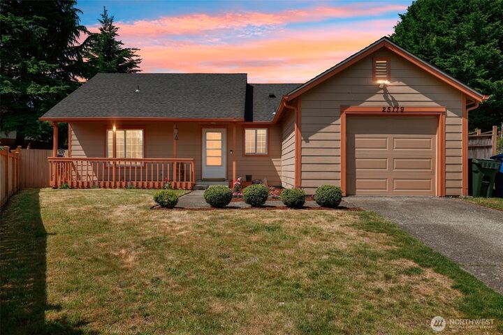 Property Photo:  25119  117 Court SE  WA 98030 