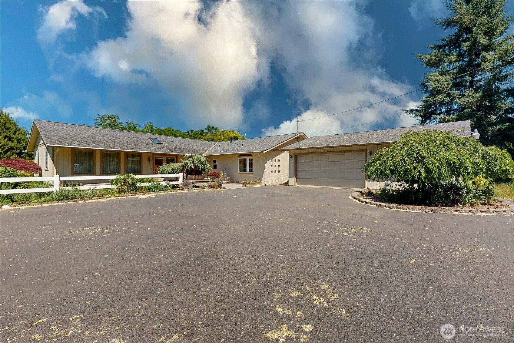 Property Photo: 1557 Shelton Road WA 99362