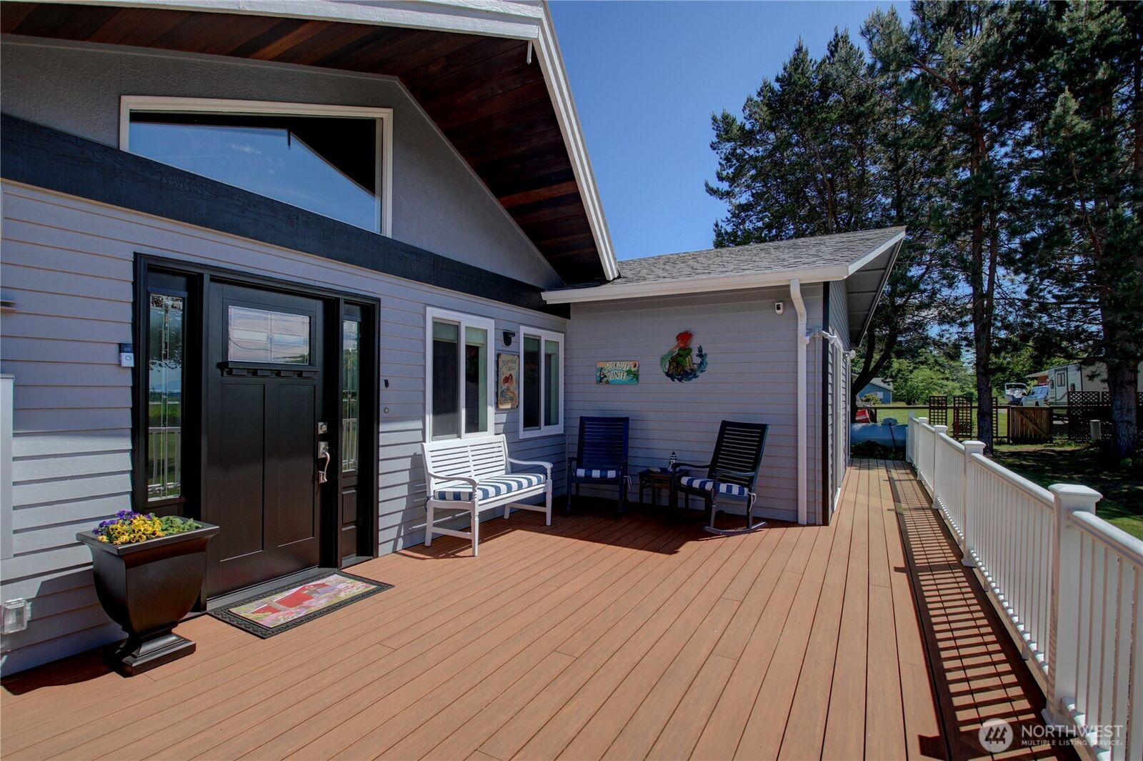 Property Photo: 793 Starwana Court WA 98277