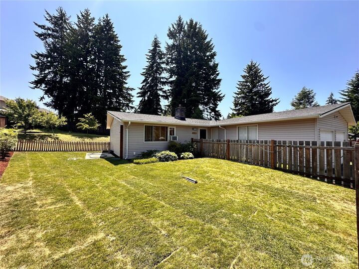 Property Photo:  2116 E 65th Street  WA 98404 