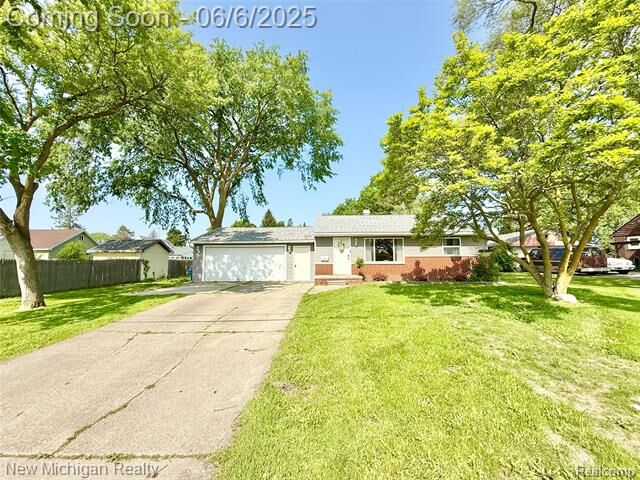 Property Photo: 613 Oda Street MI 48423