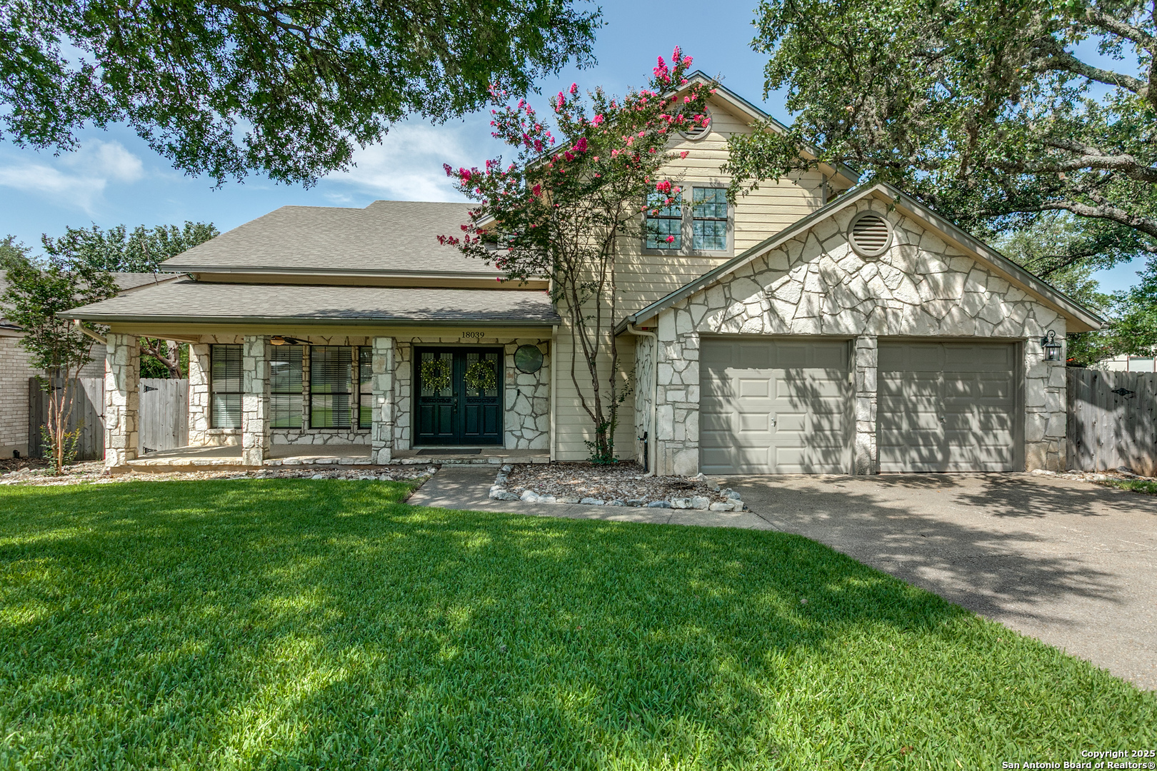 Property Photo: 18039 Shady Knoll TX 78258