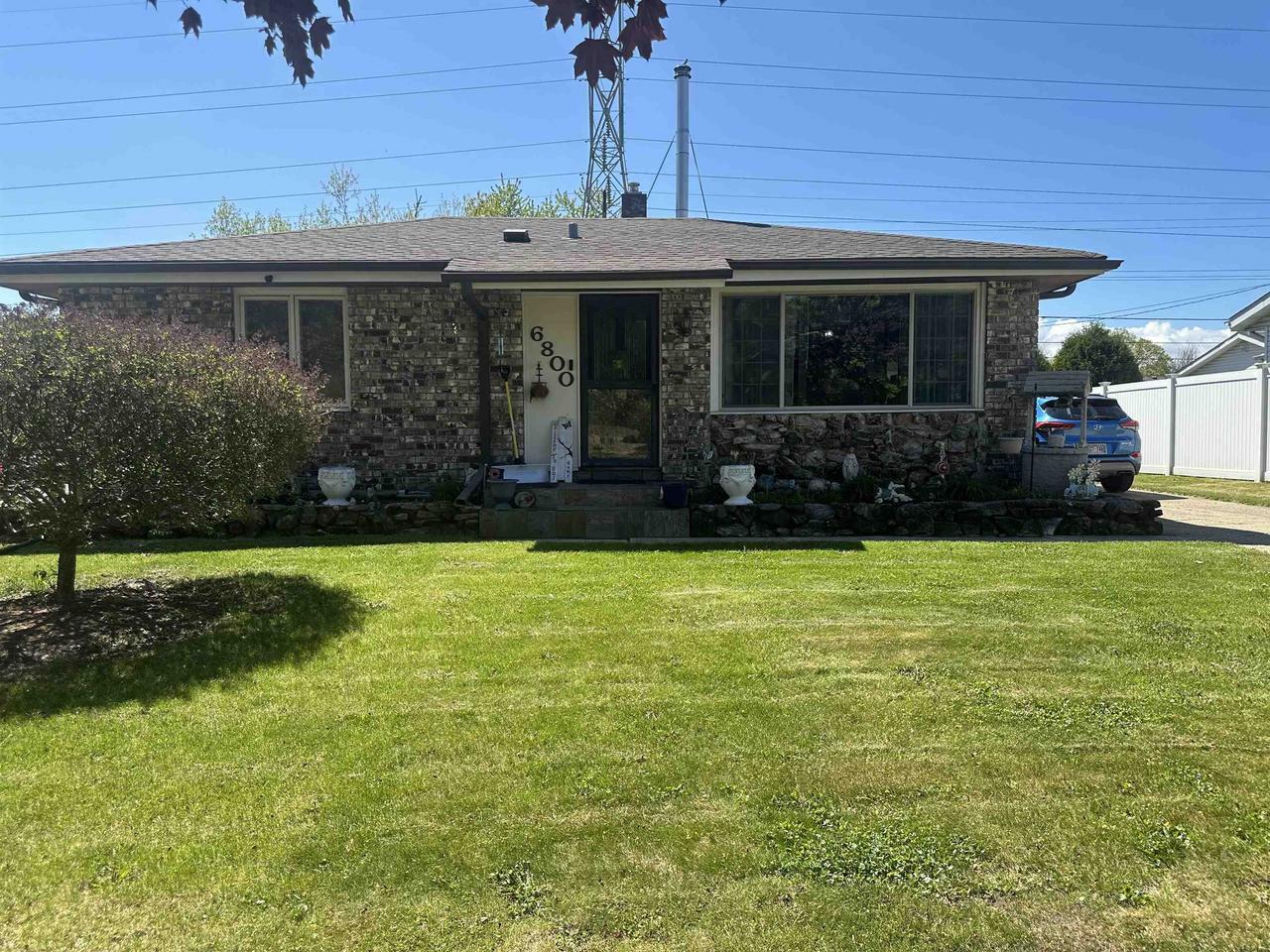 Property Photo:  6800 55th Avenue  WI 53142 