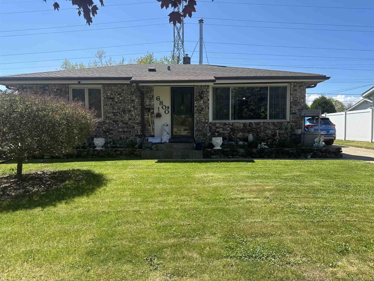 Property Photo:  6800 55th Avenue  WI 53142 