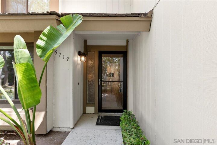 Property Photo: 9719 Caminito Del Marfil CA 92124