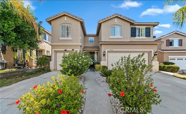 Property Photo: 39766 Pinedale Way CA 92562