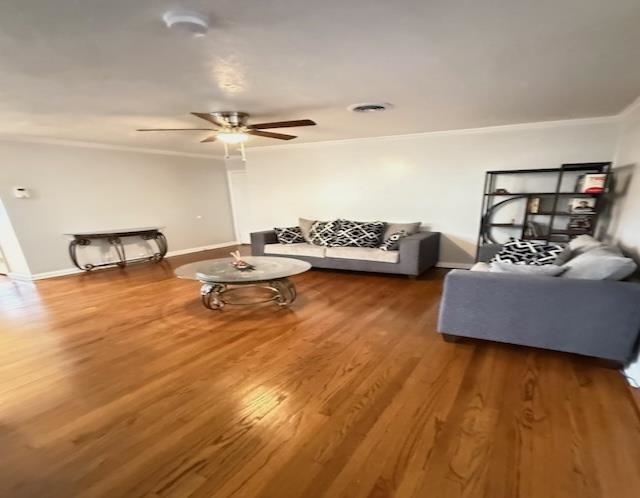Property Photo:  3155 S Willowood Ln  TX 77703 