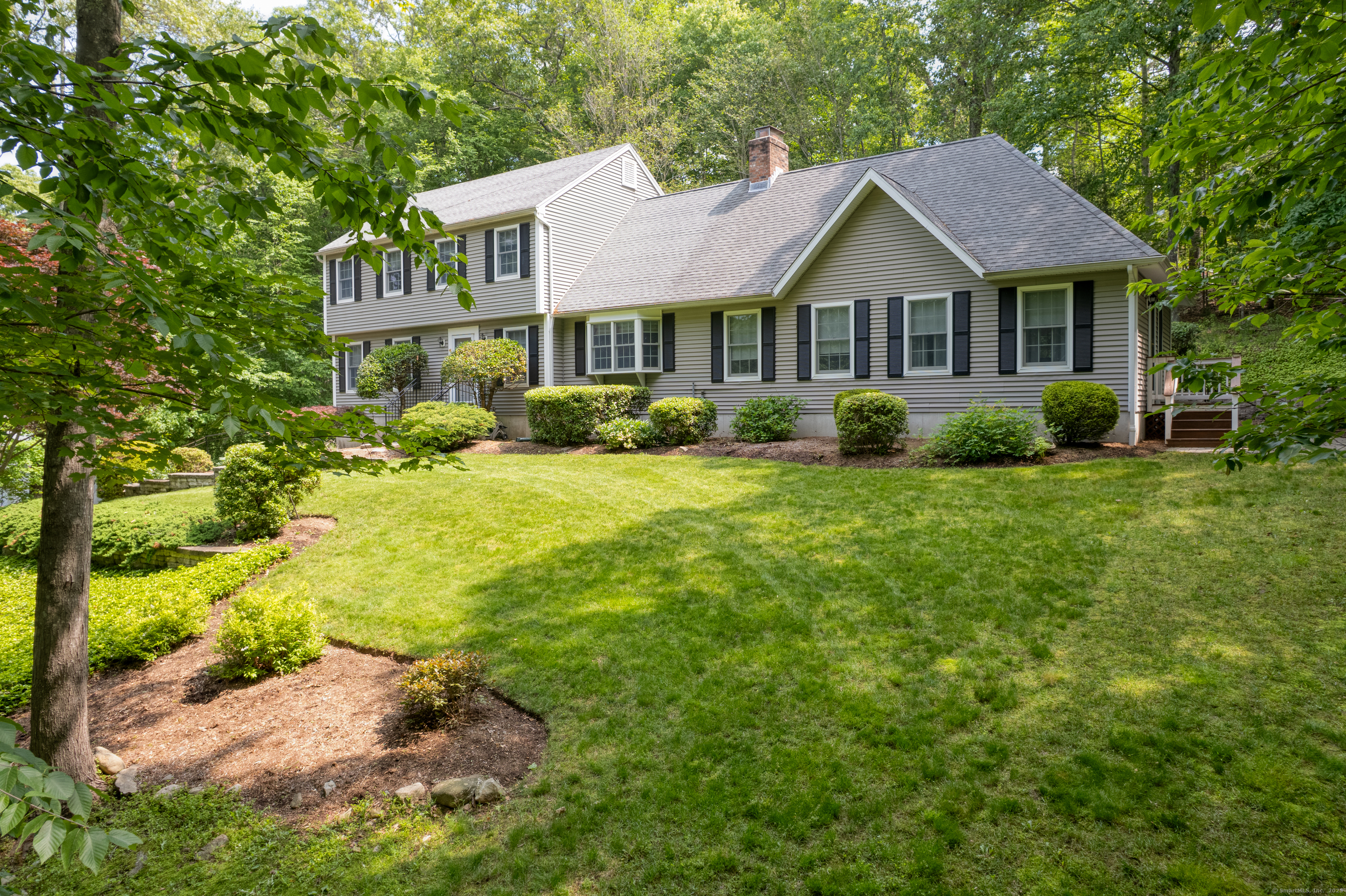 Property Photo: 35 Whitethorn Drive CT 06437