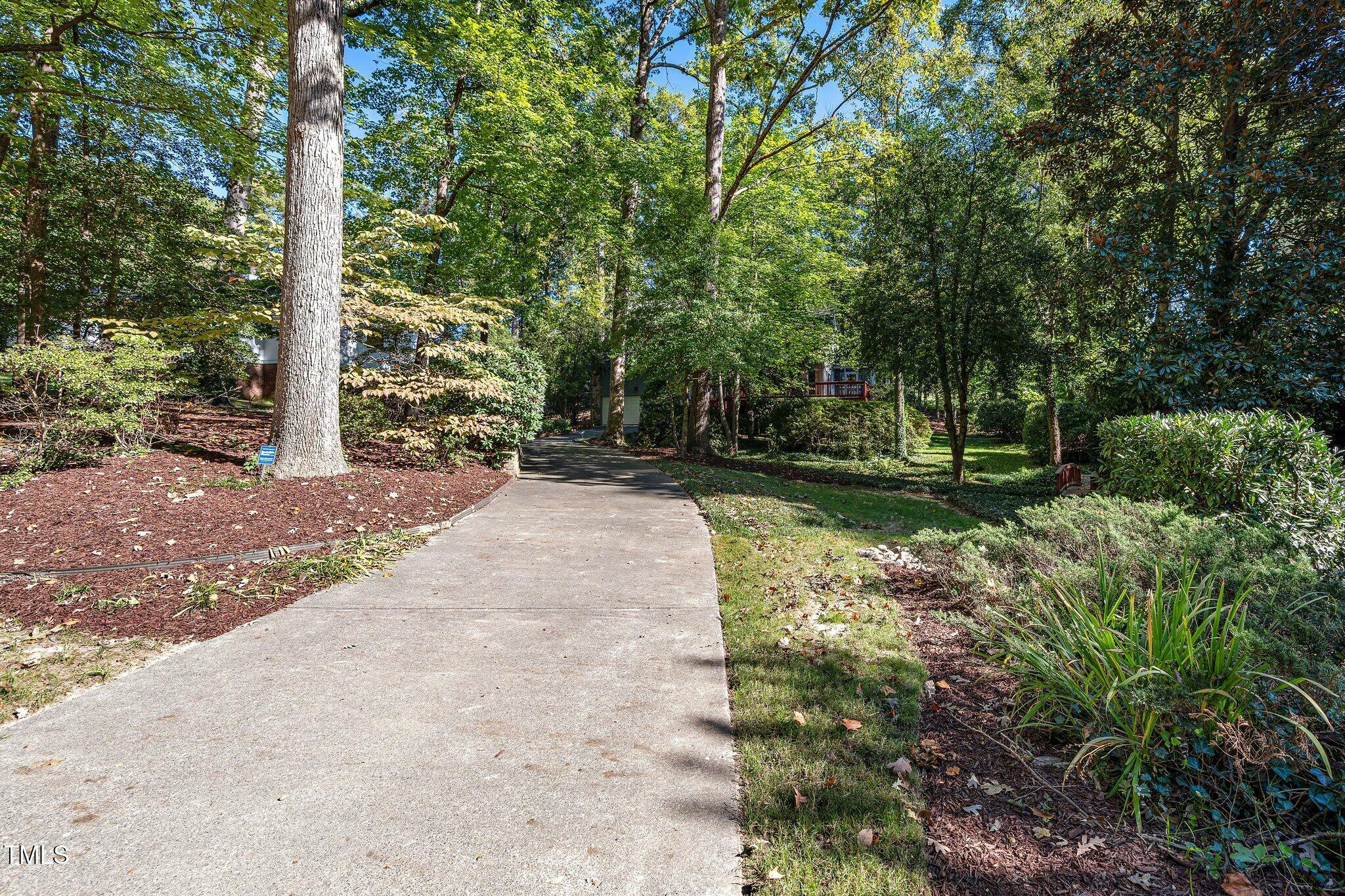 Property Photo: 403 Rutherglen Drive NC 27511