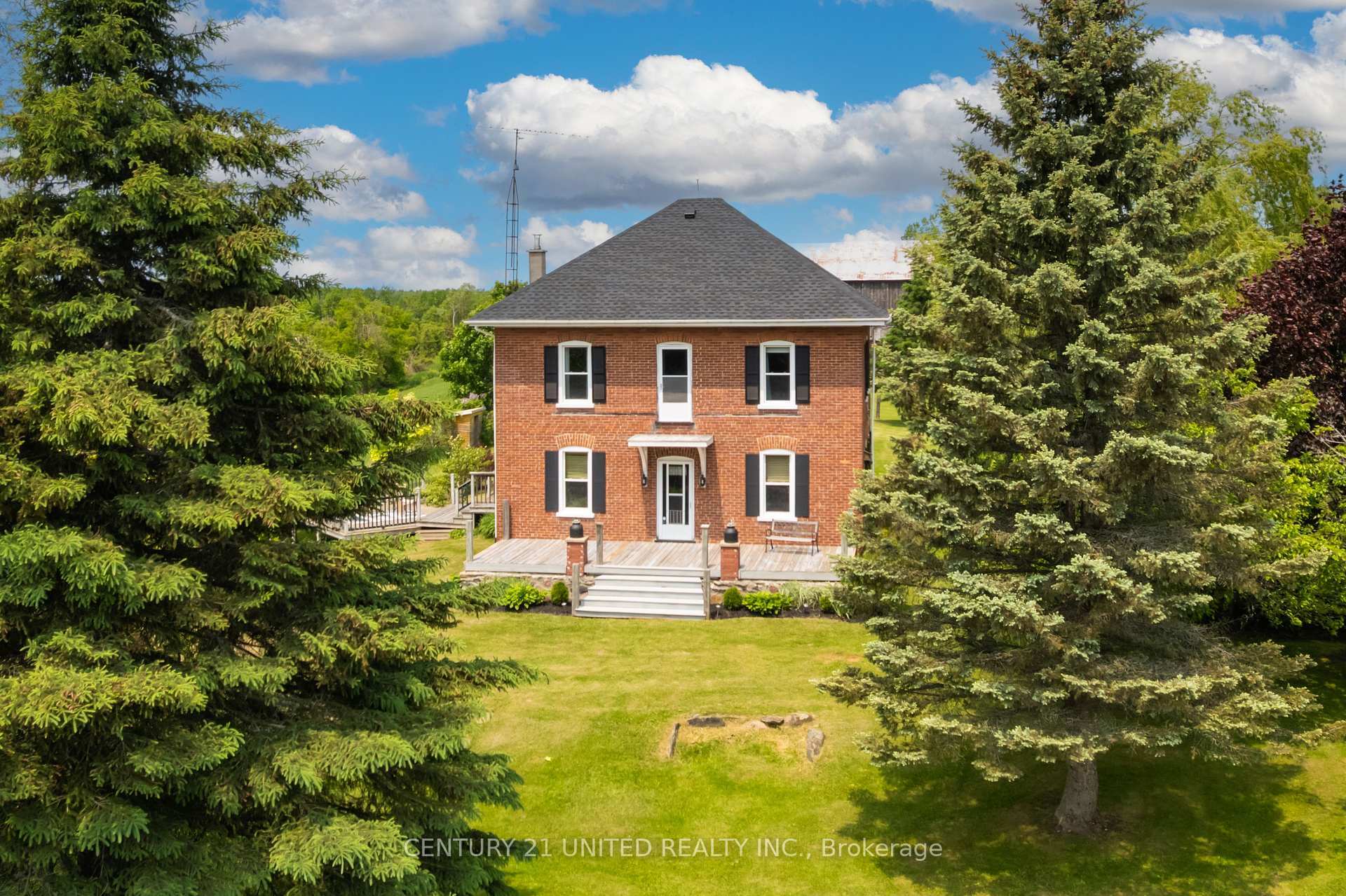 Property Photo: 398 Concession 11 N/A E ON K0L 1Y0