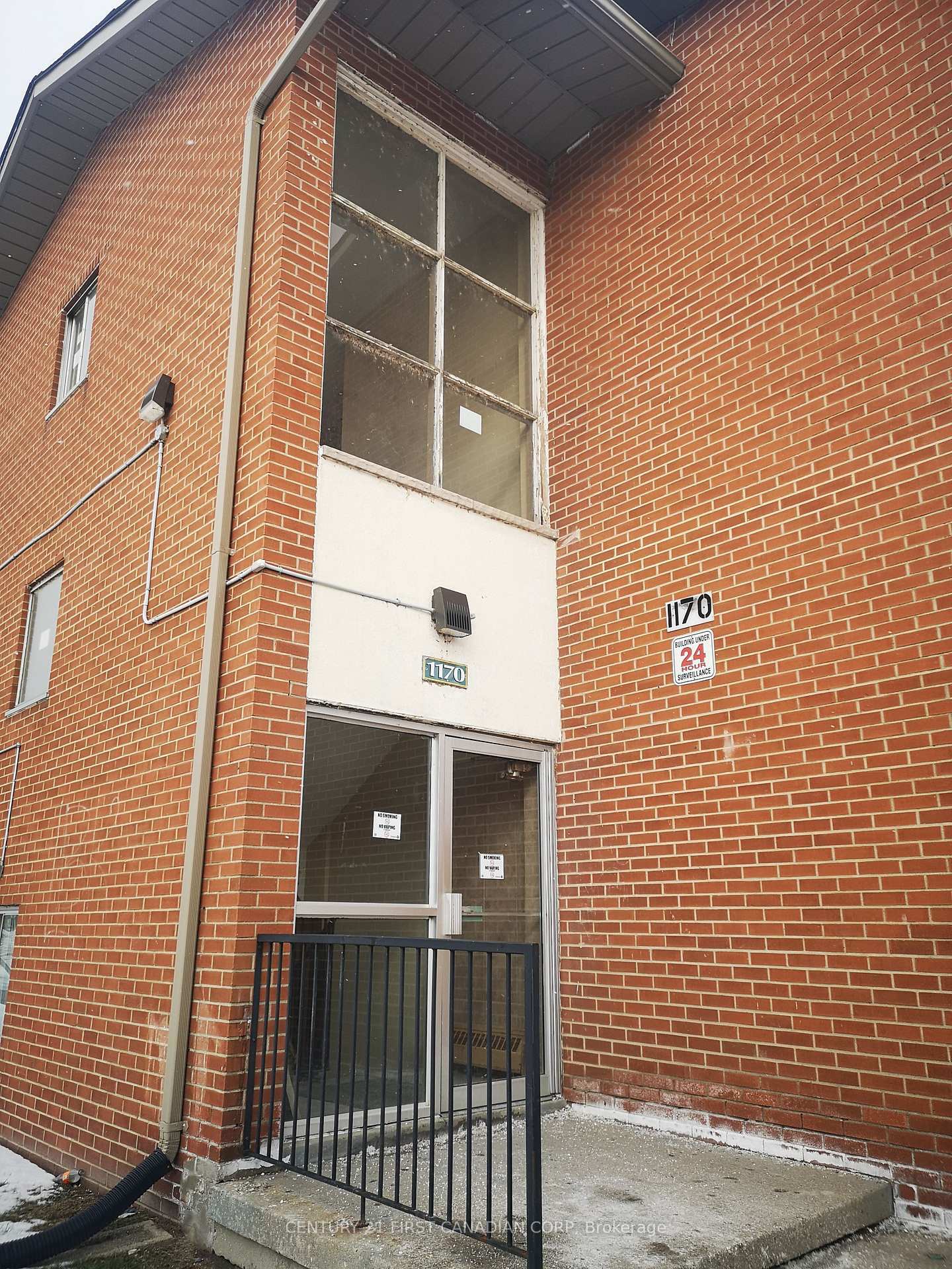 Property Photo: 1170 Hamilton Road 207 ON N5W 1A9