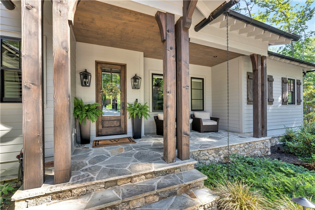 Property Photo: 201 Saranac Drive SC 29685