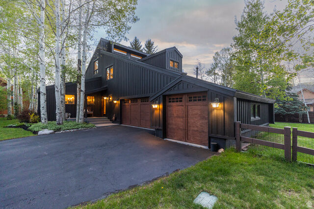 Property Photo:  2126 Twilight Ct  UT 84060 