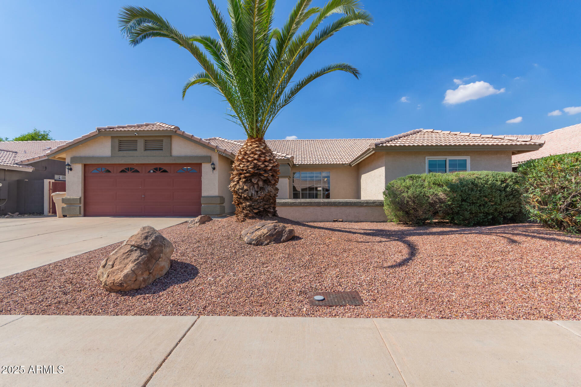 7526 W Windrose Drive  Peoria AZ 85381 photo