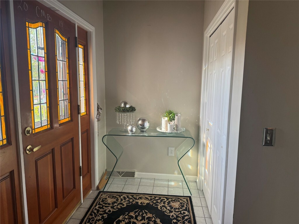 Property Photo:  109 Home Ave  NY 13903 