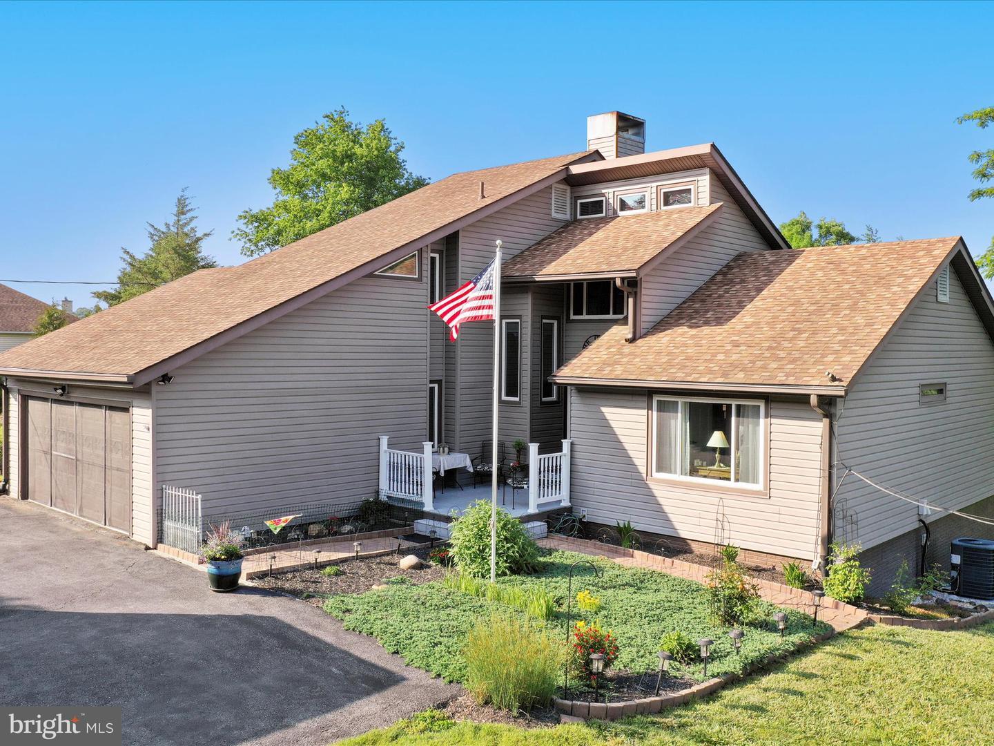 123 Windy Meadows Court  Front Royal VA 22630 photo