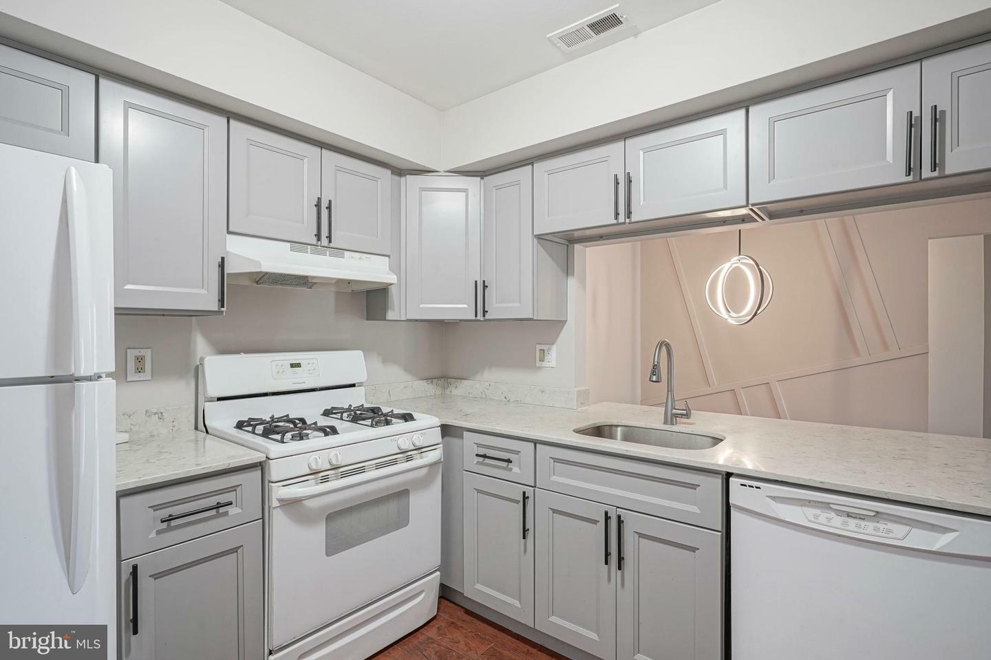 Property Photo: 807 Harwood Court A NJ 08054