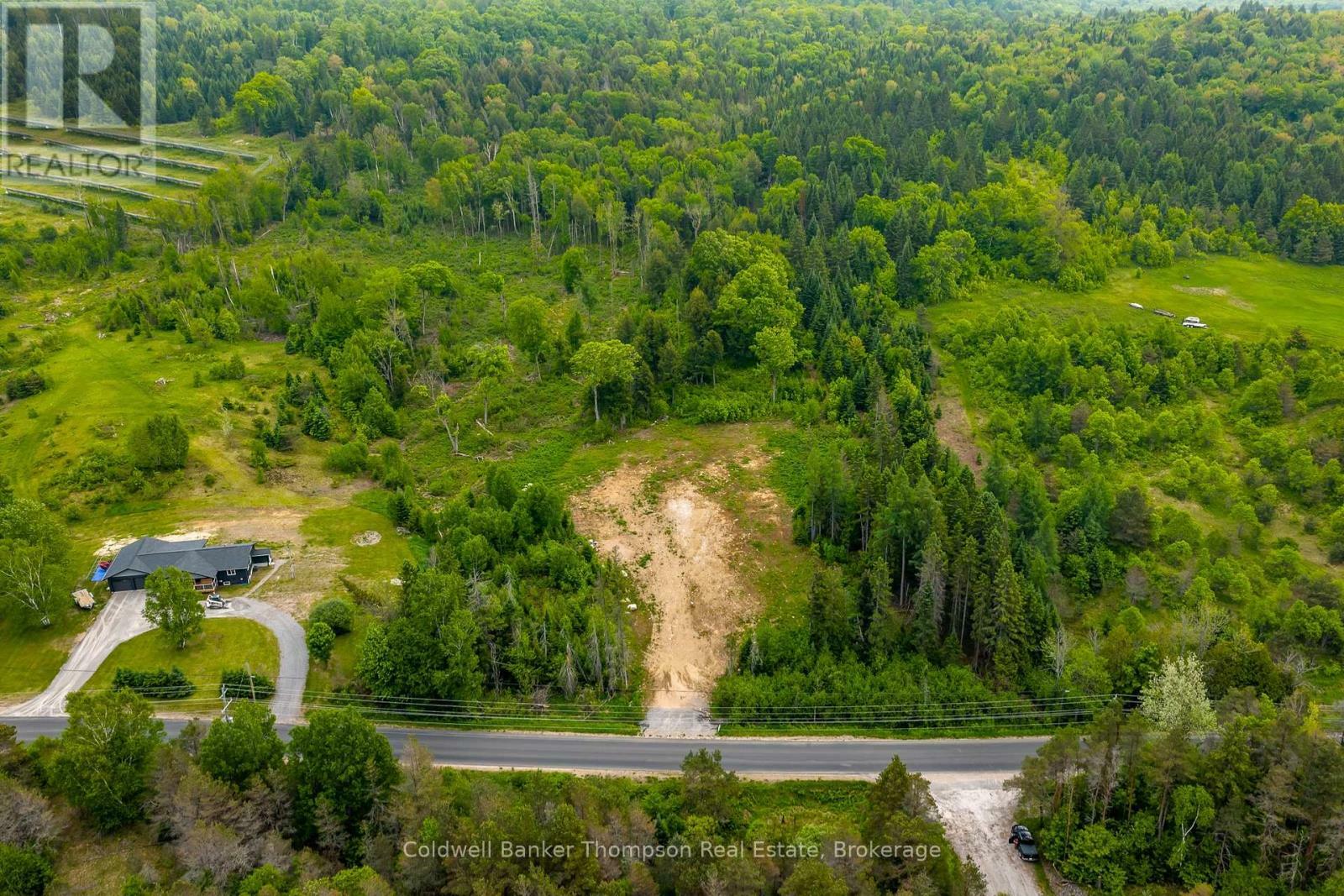 Property Photo: 223 Peggs Mountain Road ON P0A 1C0