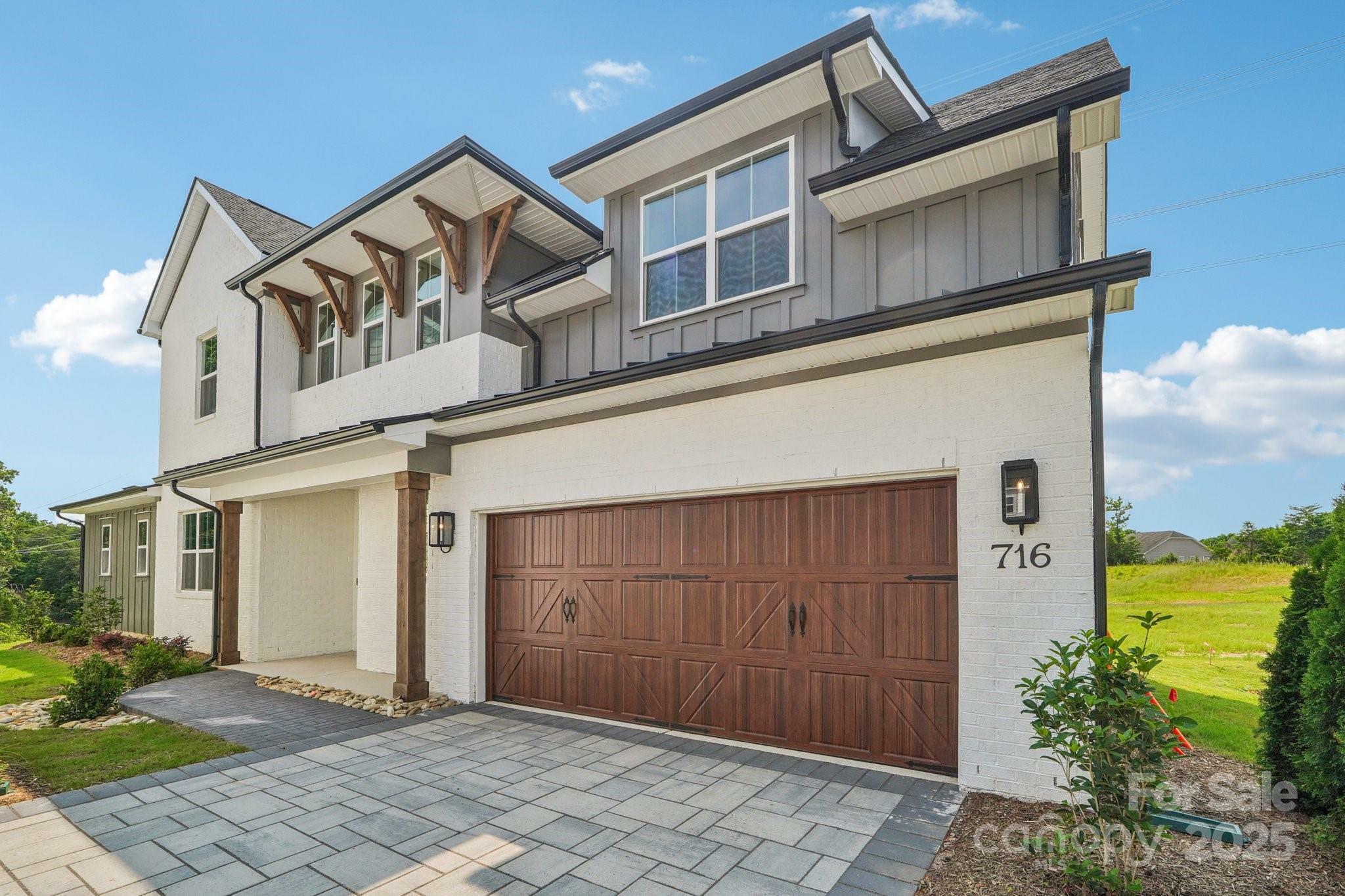 Property Photo:  716 Flare Drive  SC 29708 