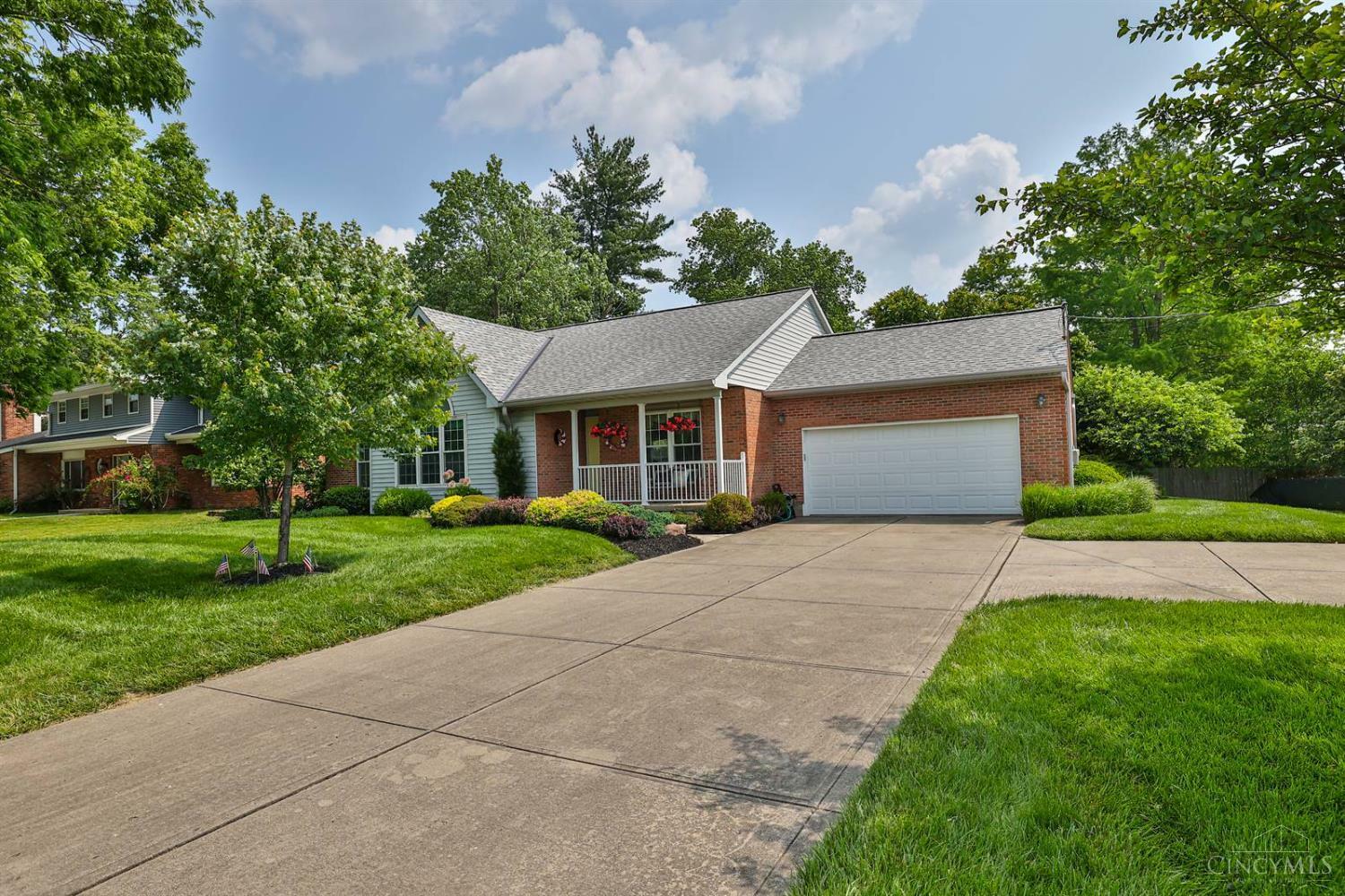 Property Photo: 8750 E Kemper Road OH 45249