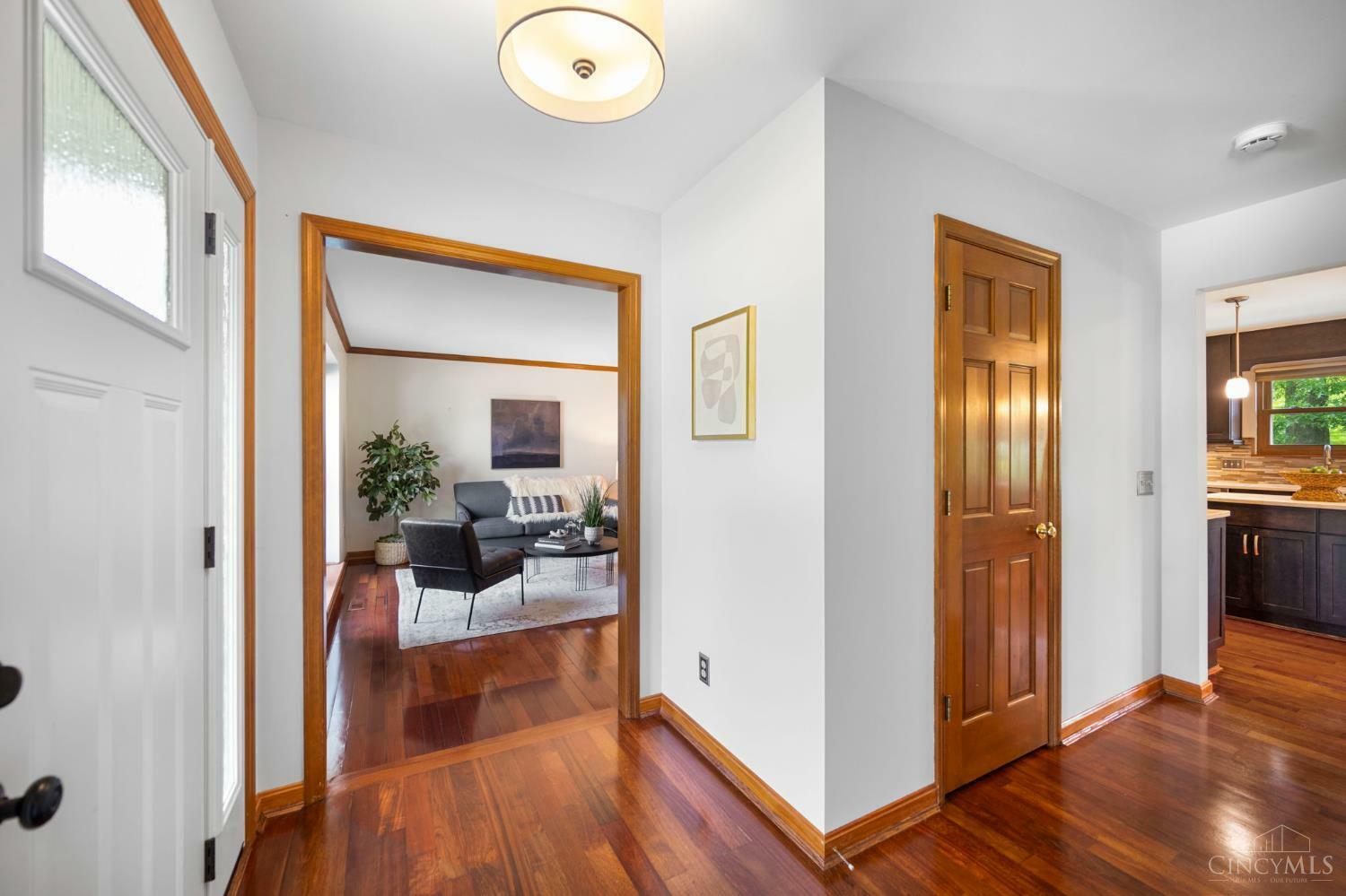 Property Photo: 9615 Sparrow Place OH 45040