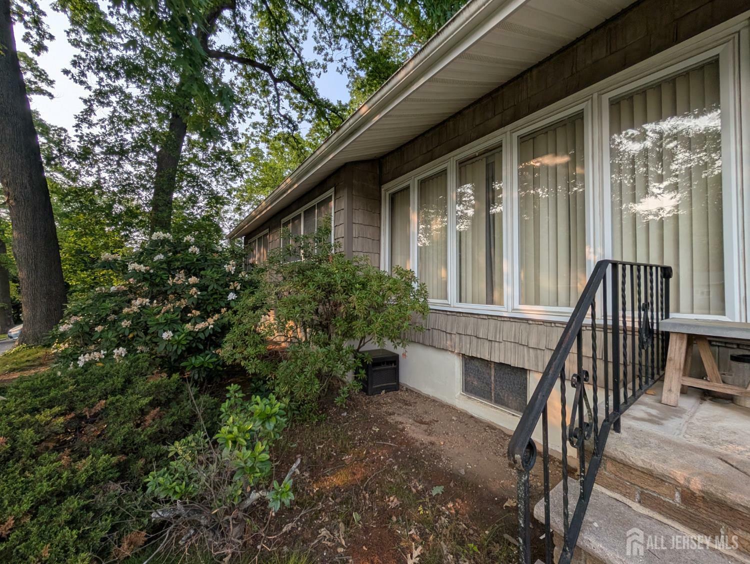 Property Photo: 28 Tanglewood Lane NJ 08816