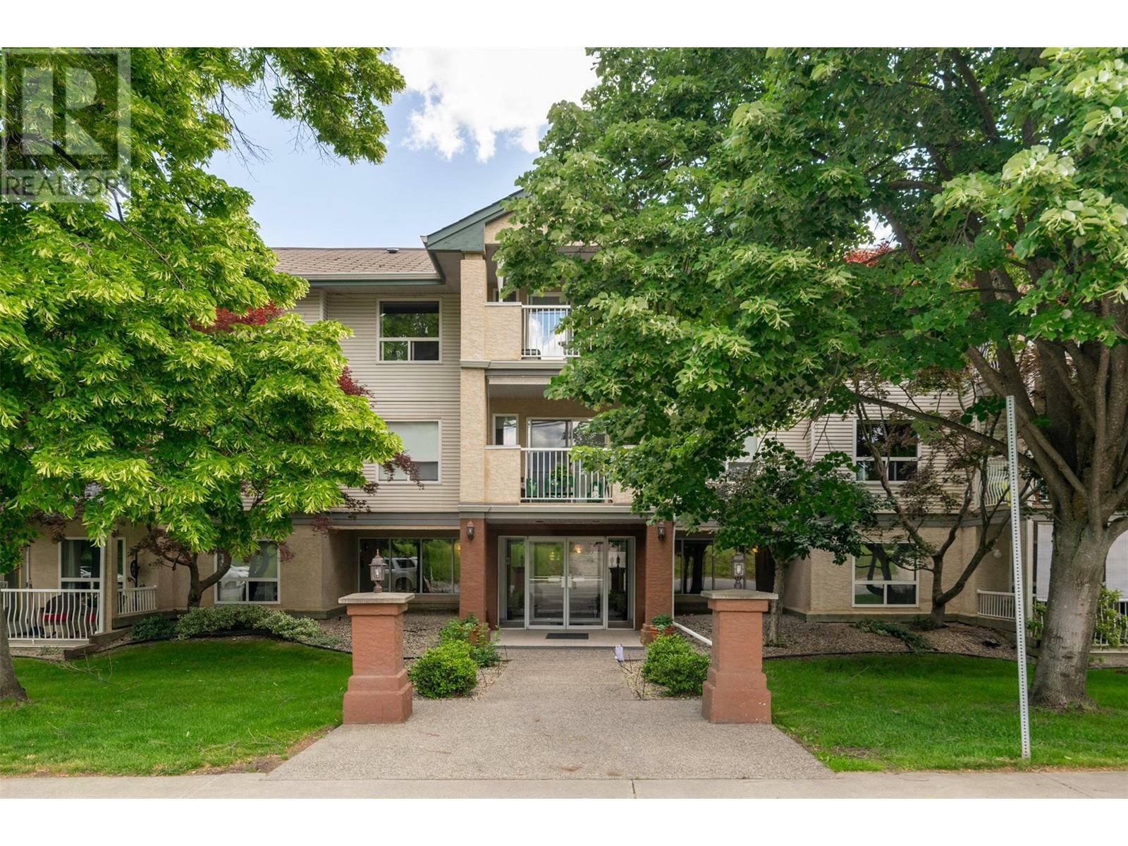 250 5 Street Southeast 106  Salmon Arm BC V1E 1J9 photo