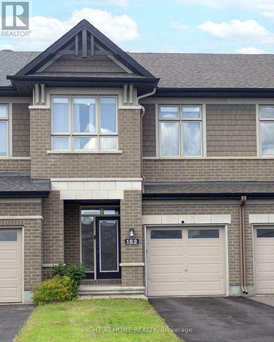 152 Popplewell Crescent  Ottawa ON K2J 5P7 photo