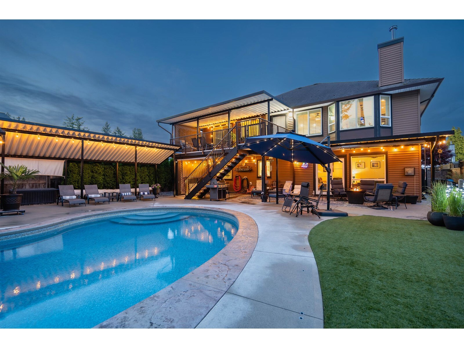 Property Photo: 8337 Shimek BC V2V 6S2