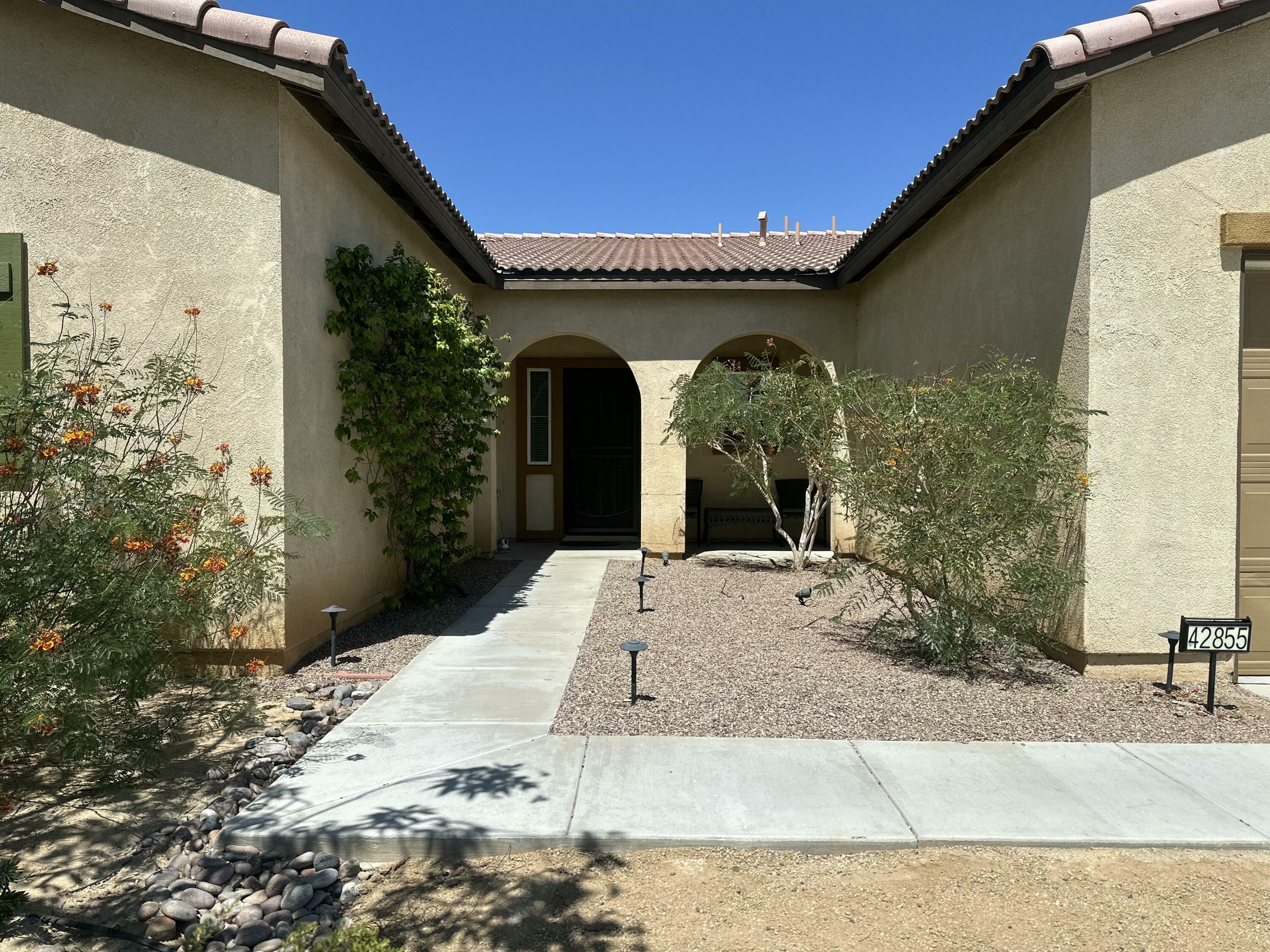 Property Photo: 42855 Gazapo Court CA 92203
