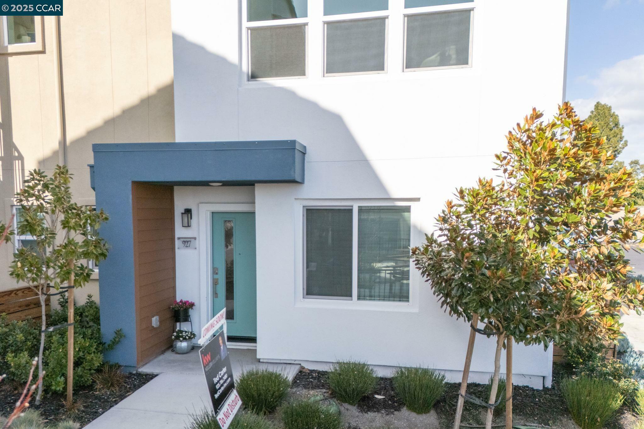 Property Photo: 927 Sienna Loop CA 94579