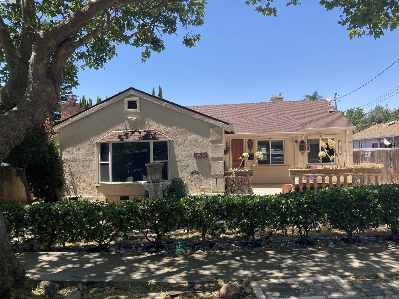 Property Photo:  22007 Orange Ave  CA 94546 