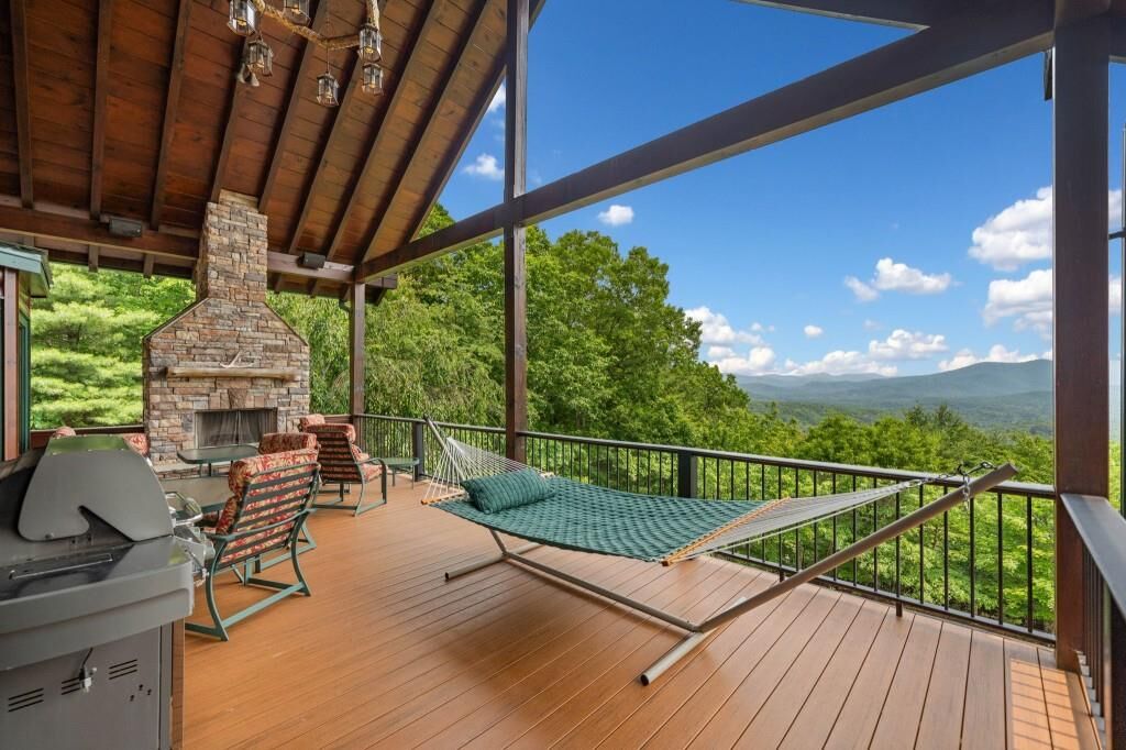 Property Photo:  1158 Scenic Mountain View Road  GA 30513 