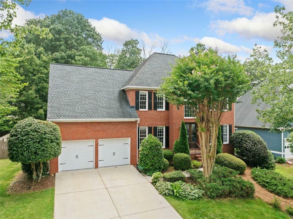 Property Photo: 530 Summerhill Drive GA 30075