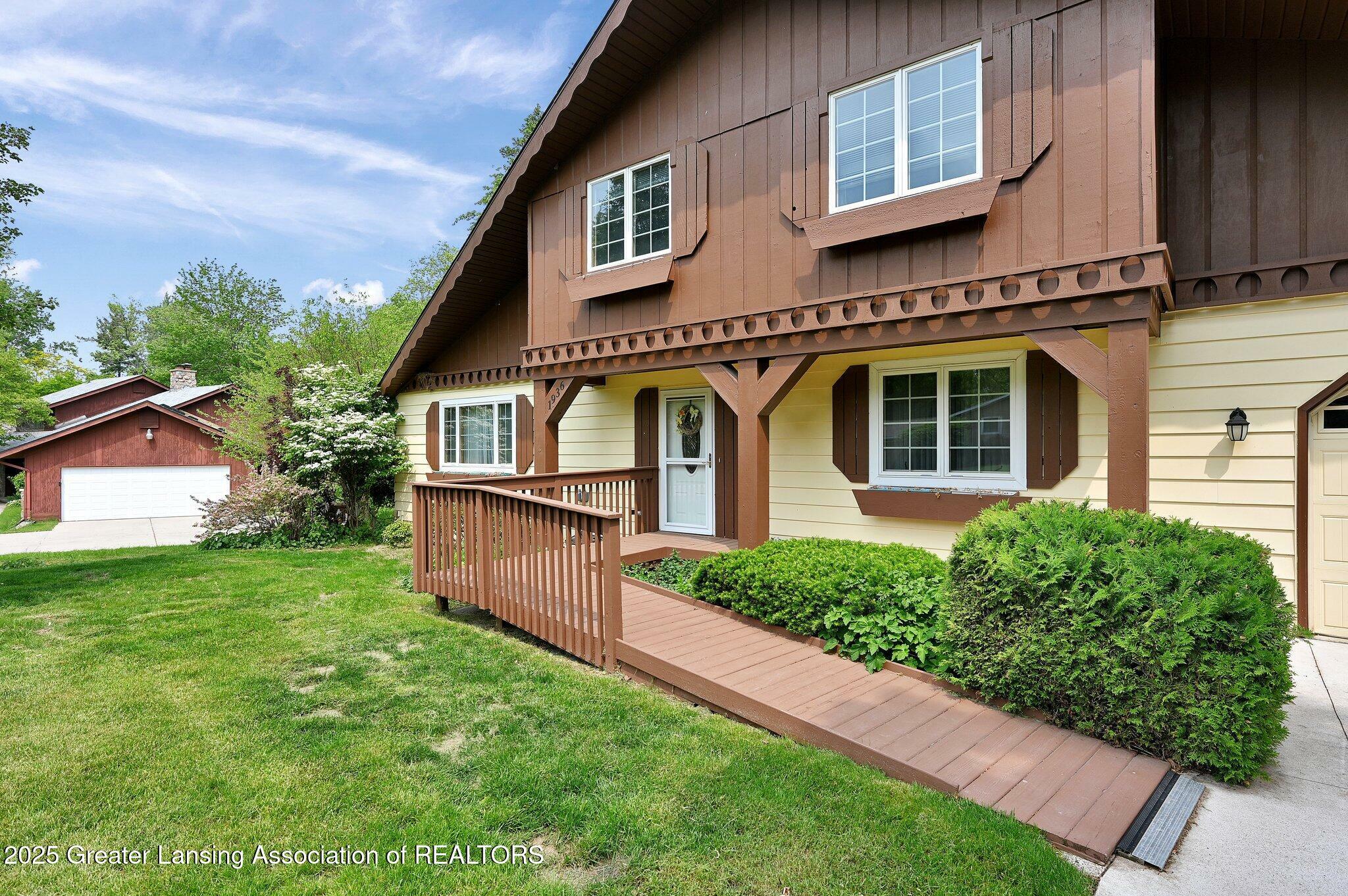 Property Photo: 1936 Heatherton Drive MI 48842