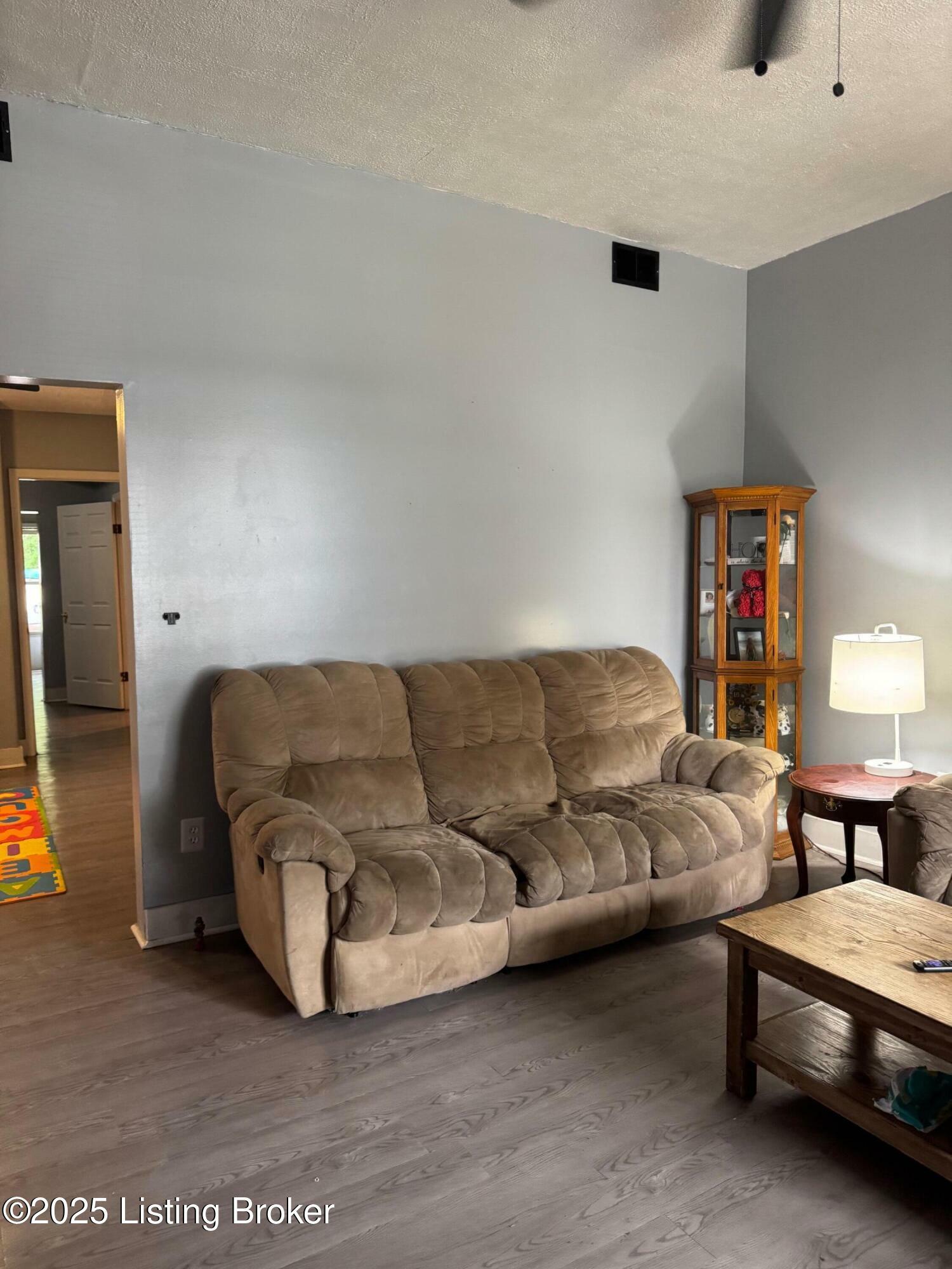 Property Photo: 365 N 27th St KY 40212